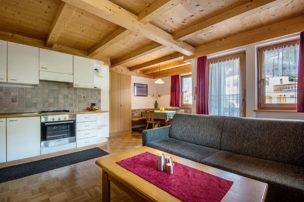 Apartments Tino ラ・ヴァッレ 部屋 写真